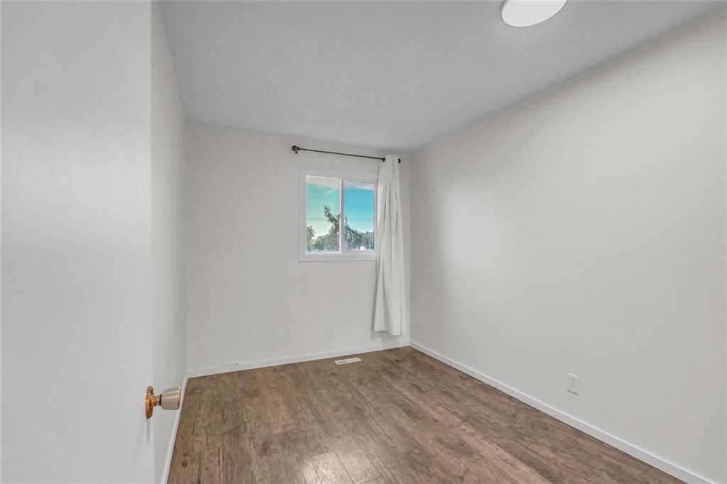 350 Murray Avenue, Winnipeg, Manitoba  R2V 4H8 - Photo 21 - 202622261