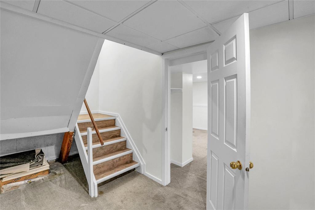 350 Murray Avenue, Winnipeg, Manitoba  R2V 4H8 - Photo 27 - 202622261