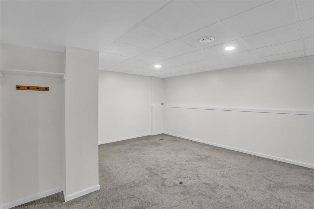 350 Murray Avenue, Winnipeg, Manitoba  R2V 4H8 - Photo 28 - 202622261