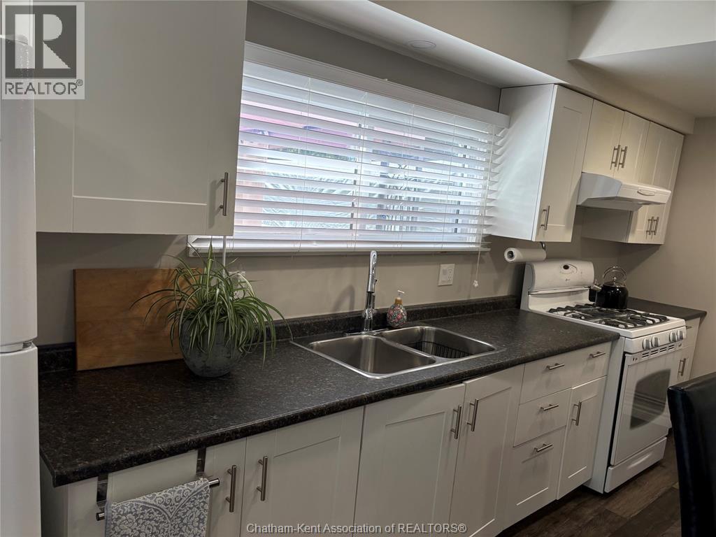 66 Woods Street, Chatham, Ontario  N7L 3R2 - Photo 6 - 26021751
