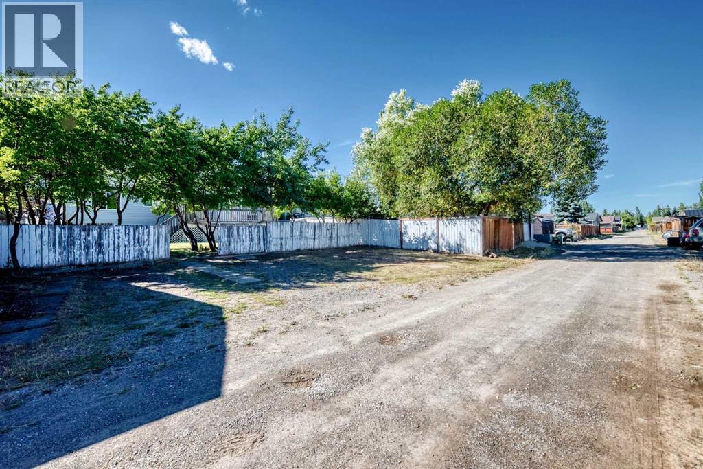 311 Robert Street SW, Diamond Valley, Alberta  T0L 2A0 - Photo 42 - A2342564