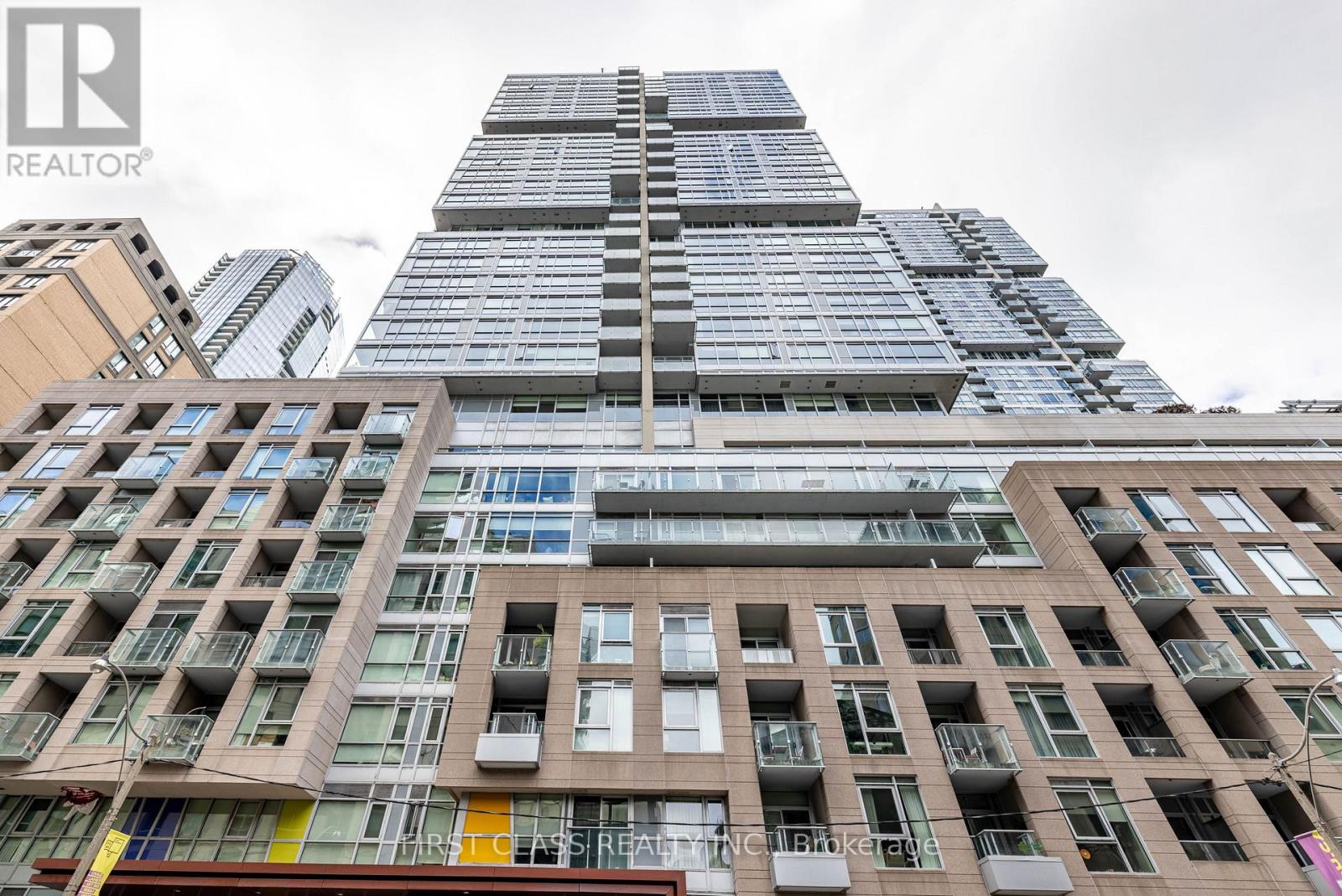 199 RICHMOND ST W STREET, Toronto, Ontario