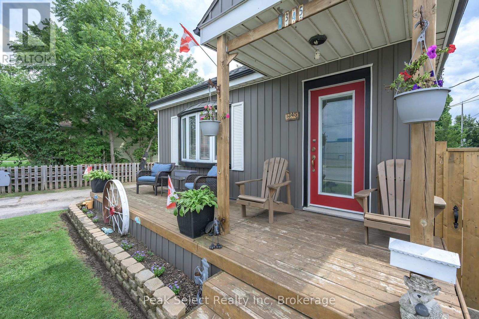 1345 Trafalgar Street, London East, Ontario  N5W 1W5 - Photo 14 - X13750852