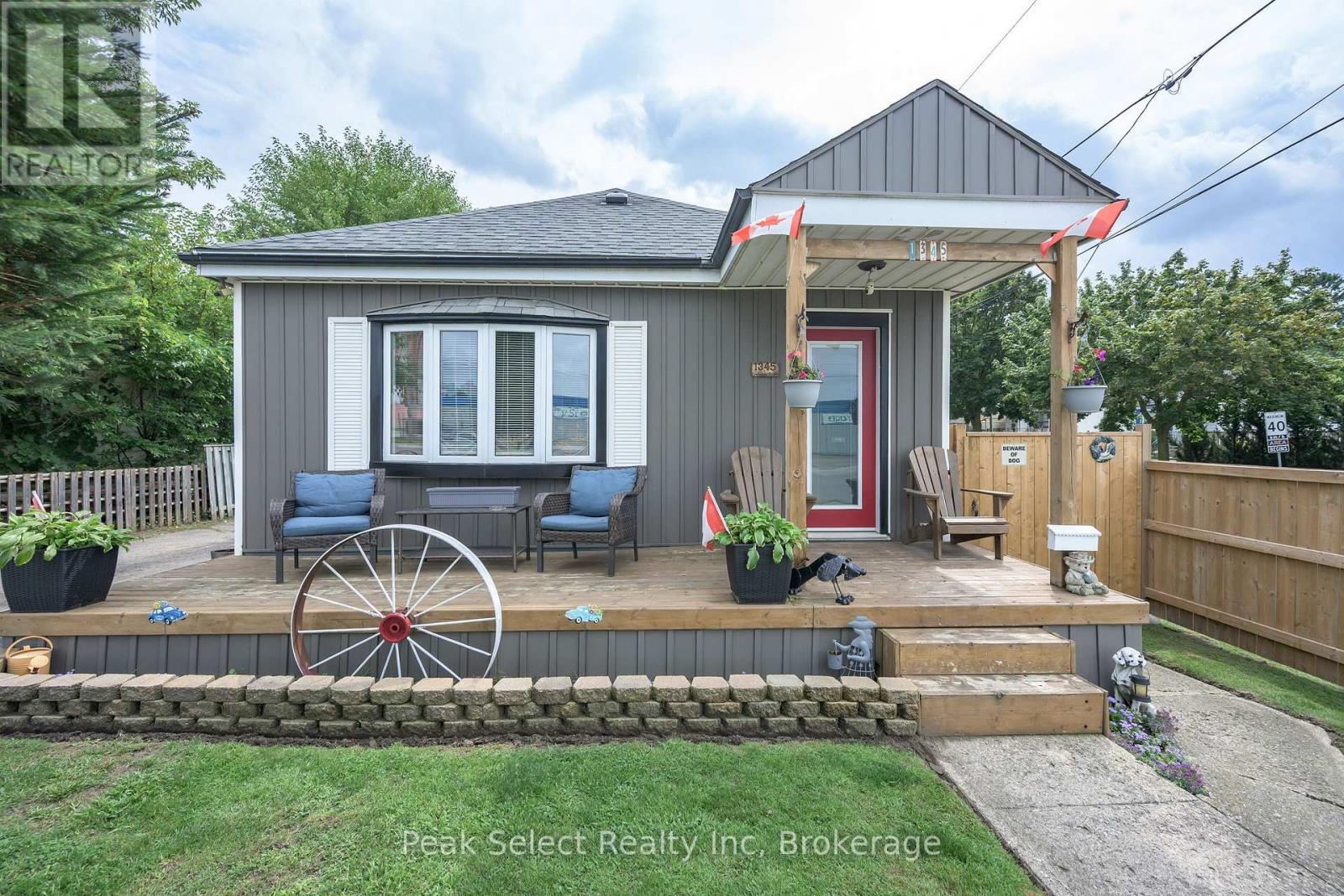 1345 Trafalgar Street, London East, Ontario  N5W 1W5 - Photo 37 - X13750852