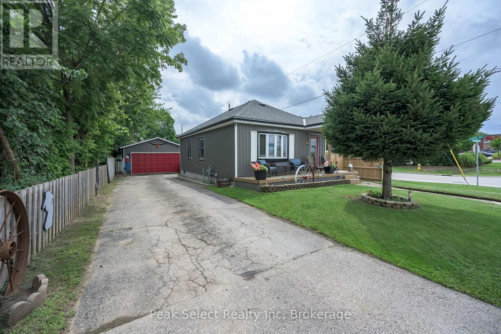 1345 Trafalgar Street, London East, Ontario  N5W 1W5 - Photo 6 - X13750852