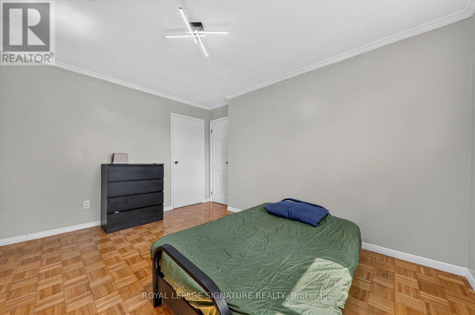 66 Martindale Crescent, Brampton, Ontario  L6X 2V1 - Photo 24 - W13749818