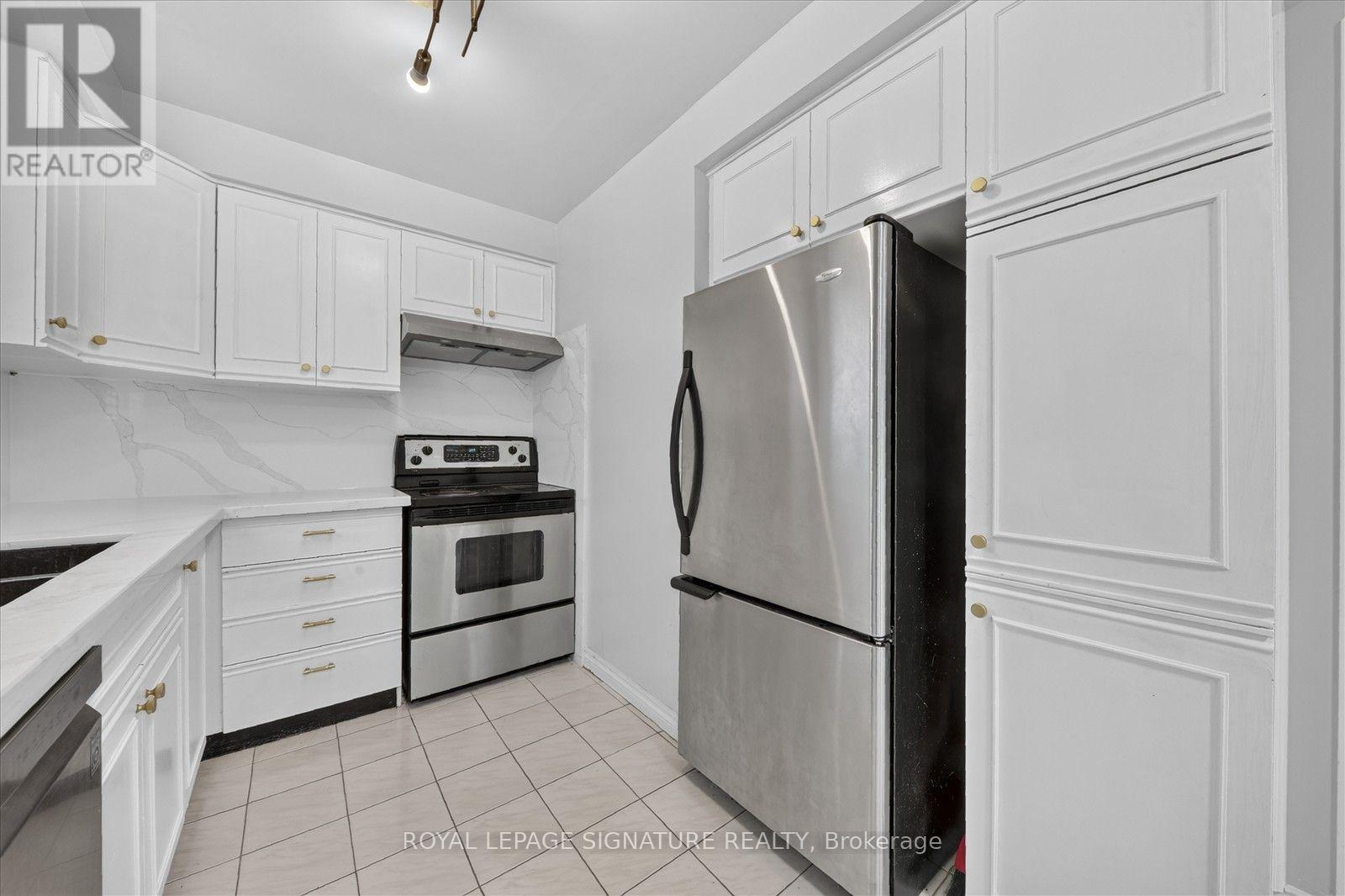 66 Martindale Crescent, Brampton, Ontario  L6X 2V1 - Photo 13 - W13749818