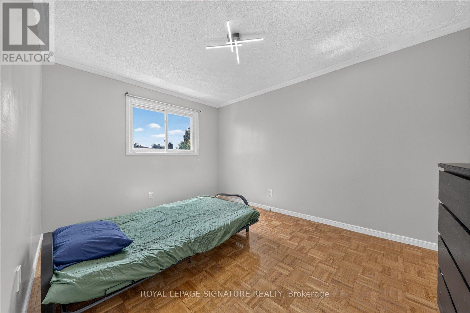 66 Martindale Crescent, Brampton, Ontario  L6X 2V1 - Photo 23 - W13749818