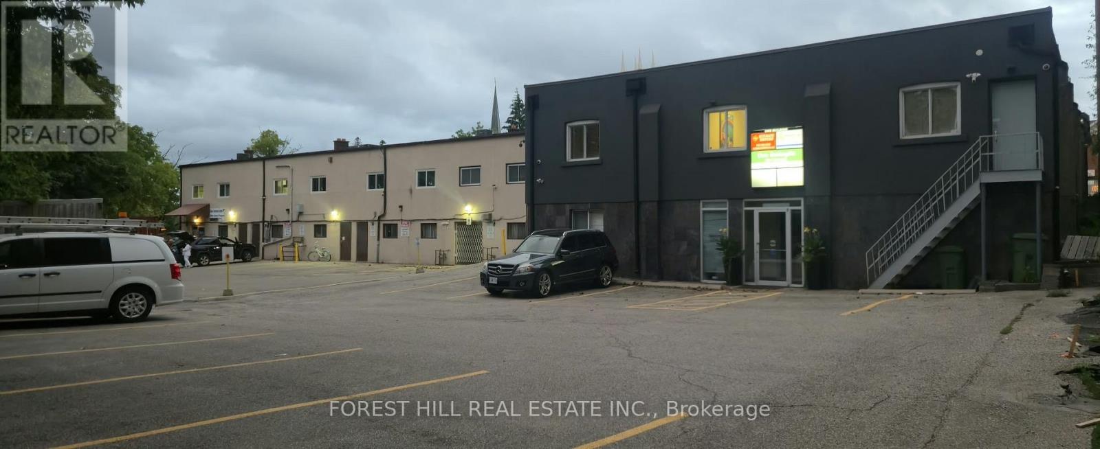 10087 Yonge Street, Richmond Hill, Ontario  L4C 1T7 - Photo 16 - N13721418