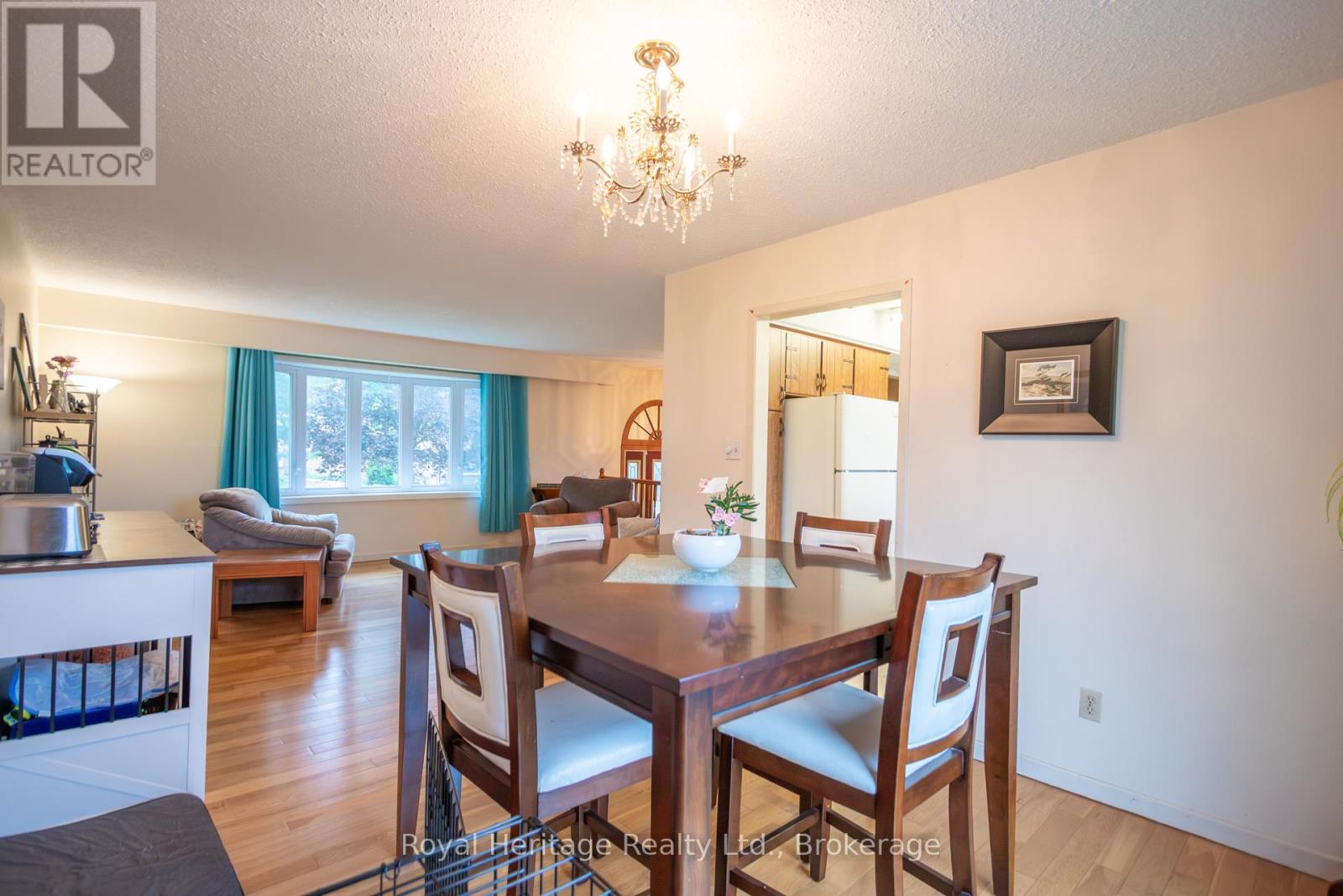 36 Riverview Road, Kawartha Lakes (Lindsay), Ontario  K9V 1B3 - Photo 13 - X13709288