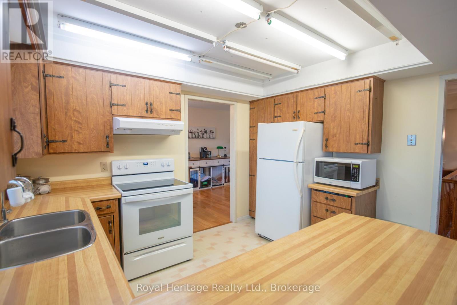 36 Riverview Road, Kawartha Lakes (Lindsay), Ontario  K9V 1B3 - Photo 16 - X13709288