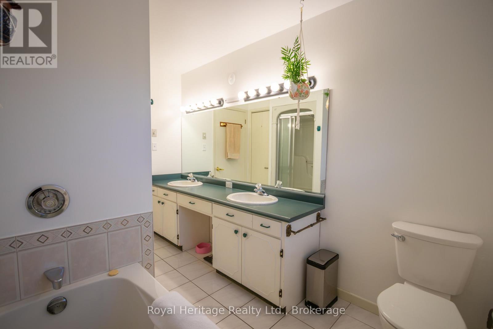 36 Riverview Road, Kawartha Lakes (Lindsay), Ontario  K9V 1B3 - Photo 30 - X13709288