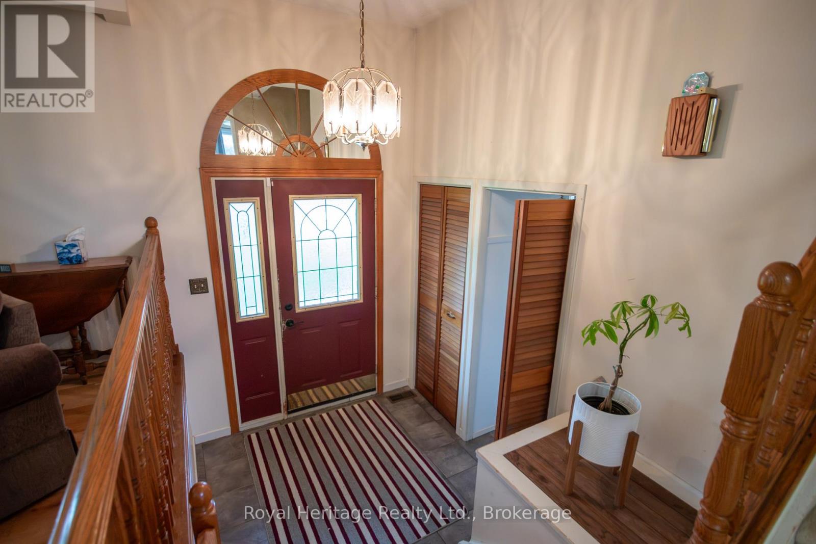 36 Riverview Road, Kawartha Lakes (Lindsay), Ontario  K9V 1B3 - Photo 5 - X13709288