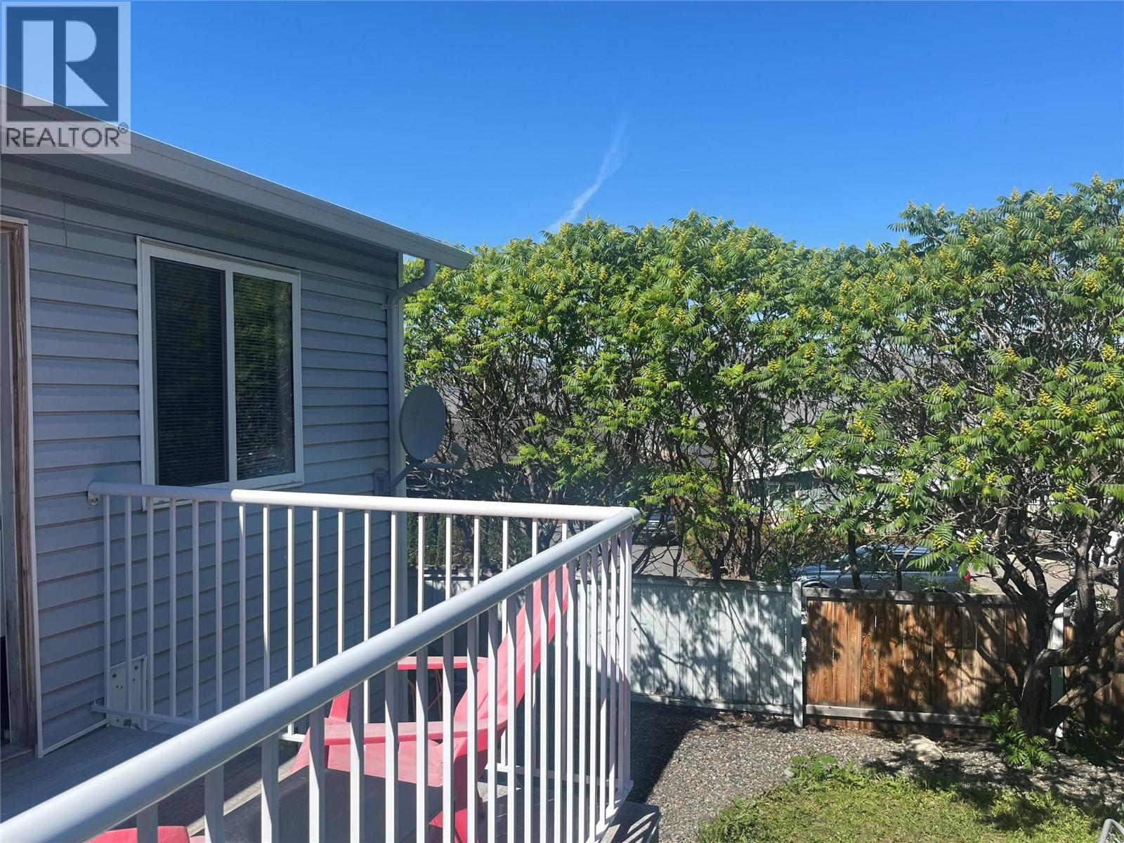 201 Hollyburn Drive, Kamloops, British Columbia  V2E 1Y9 - Photo 38 - 10395278