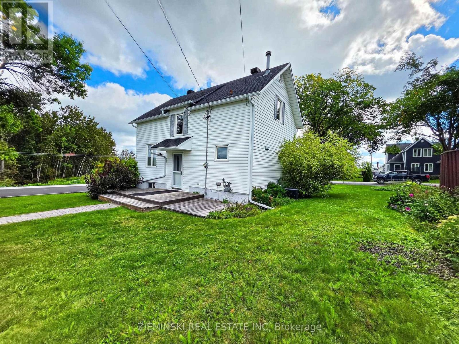 118 Buckingham Avenue, Iroquois Falls, Ontario  P0K 1E0 - Photo 34 - T13750910