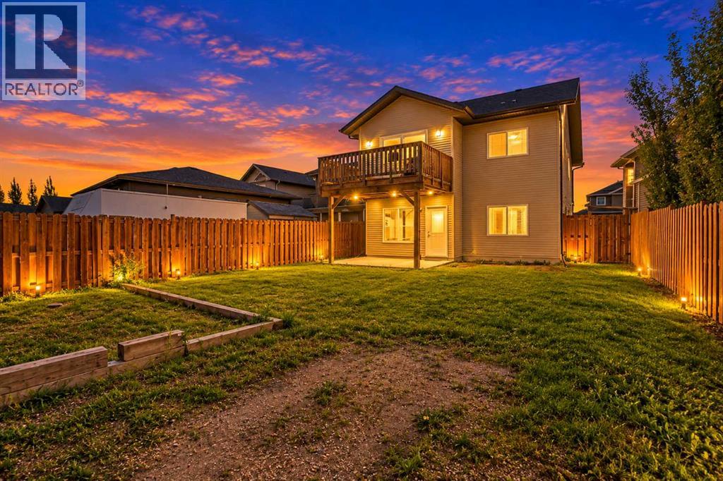 46 Village Crescent, Red Deer, Alberta  T4R 0P3 - Photo 3 - A2326120