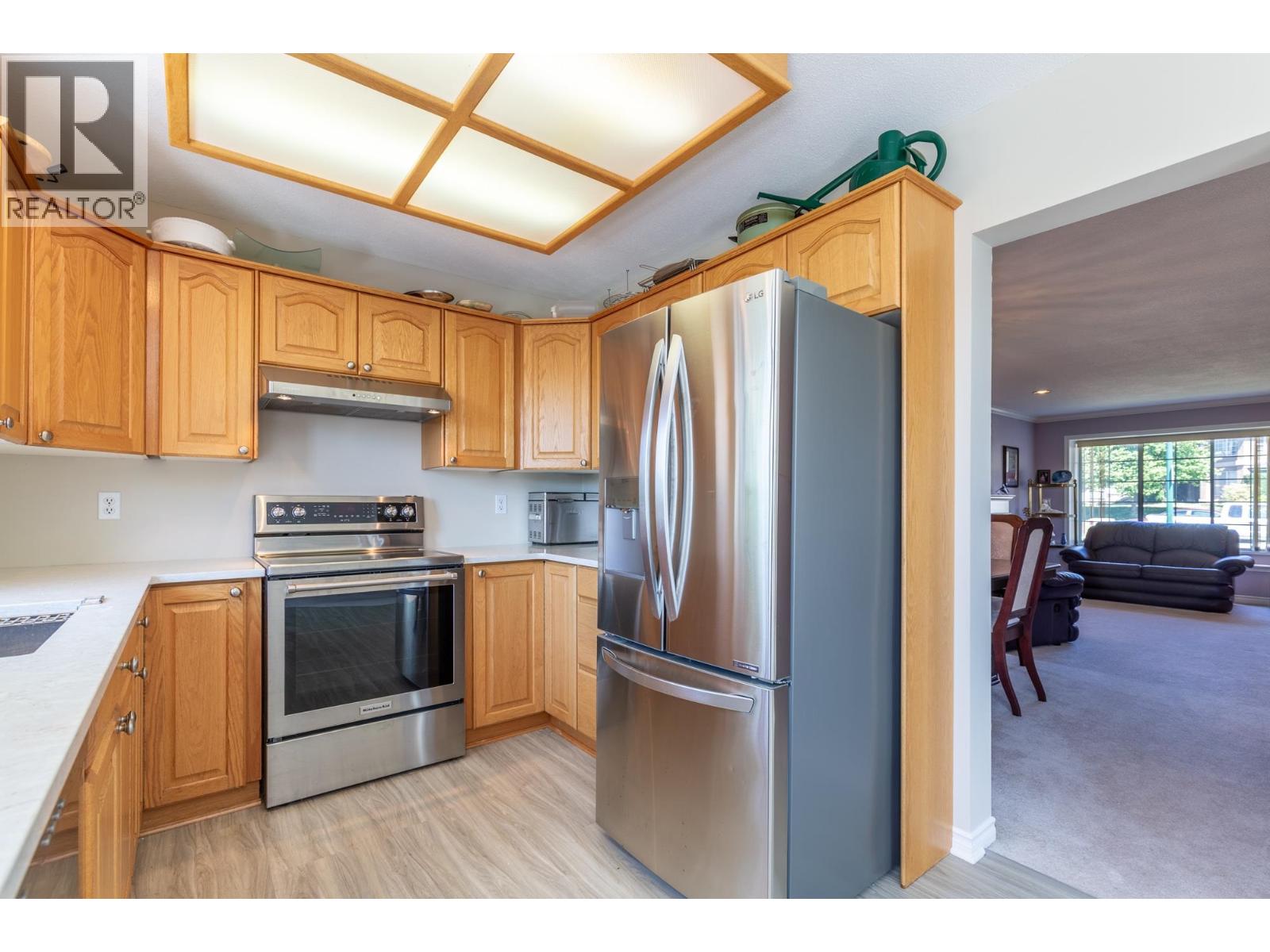 3330 Hyde Park Place, Coquitlam, British Columbia  V3E 3G4 - Photo 7 - R3147310