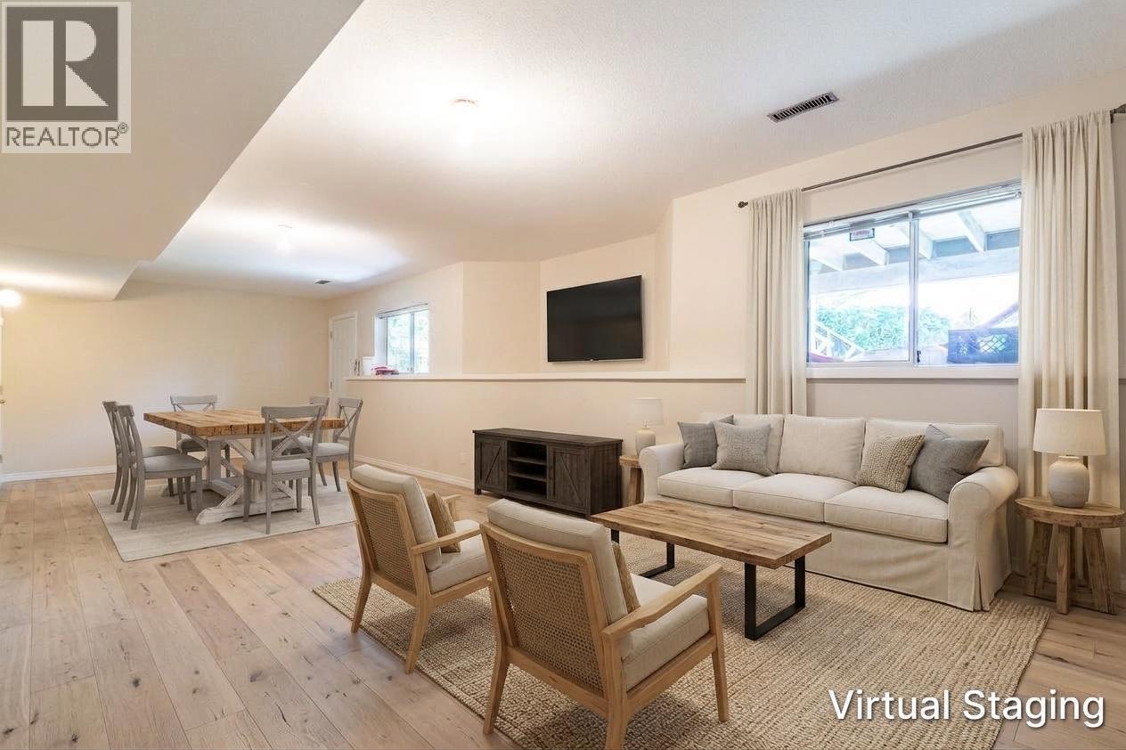 3330 Hyde Park Place, Coquitlam, British Columbia  V3E 3G4 - Photo 33 - R3147310
