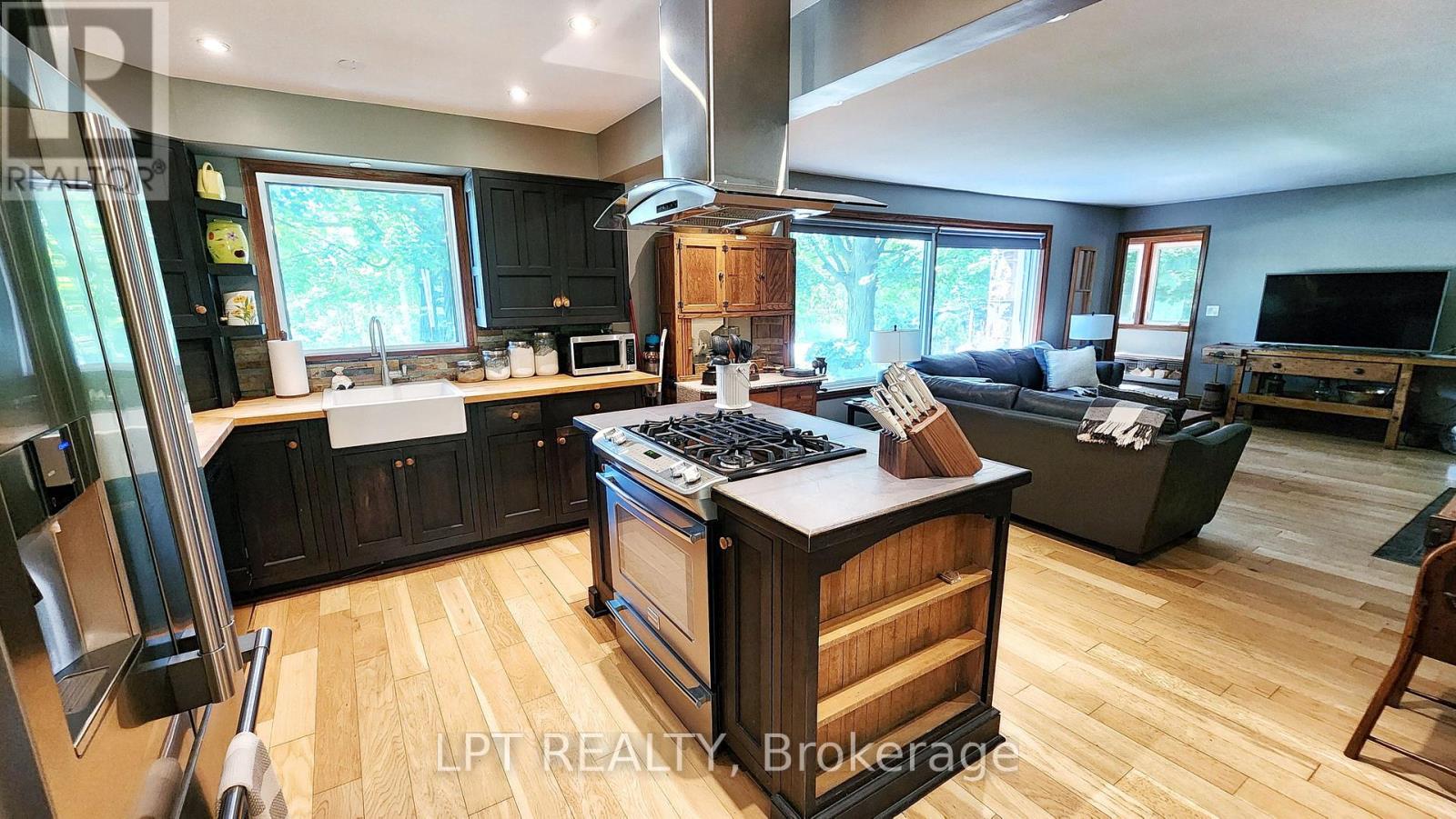 1644 Ridge Road E, Oro-Medonte (Hawkestone), Ontario  L0L 1T0 - Photo 6 - S13750904