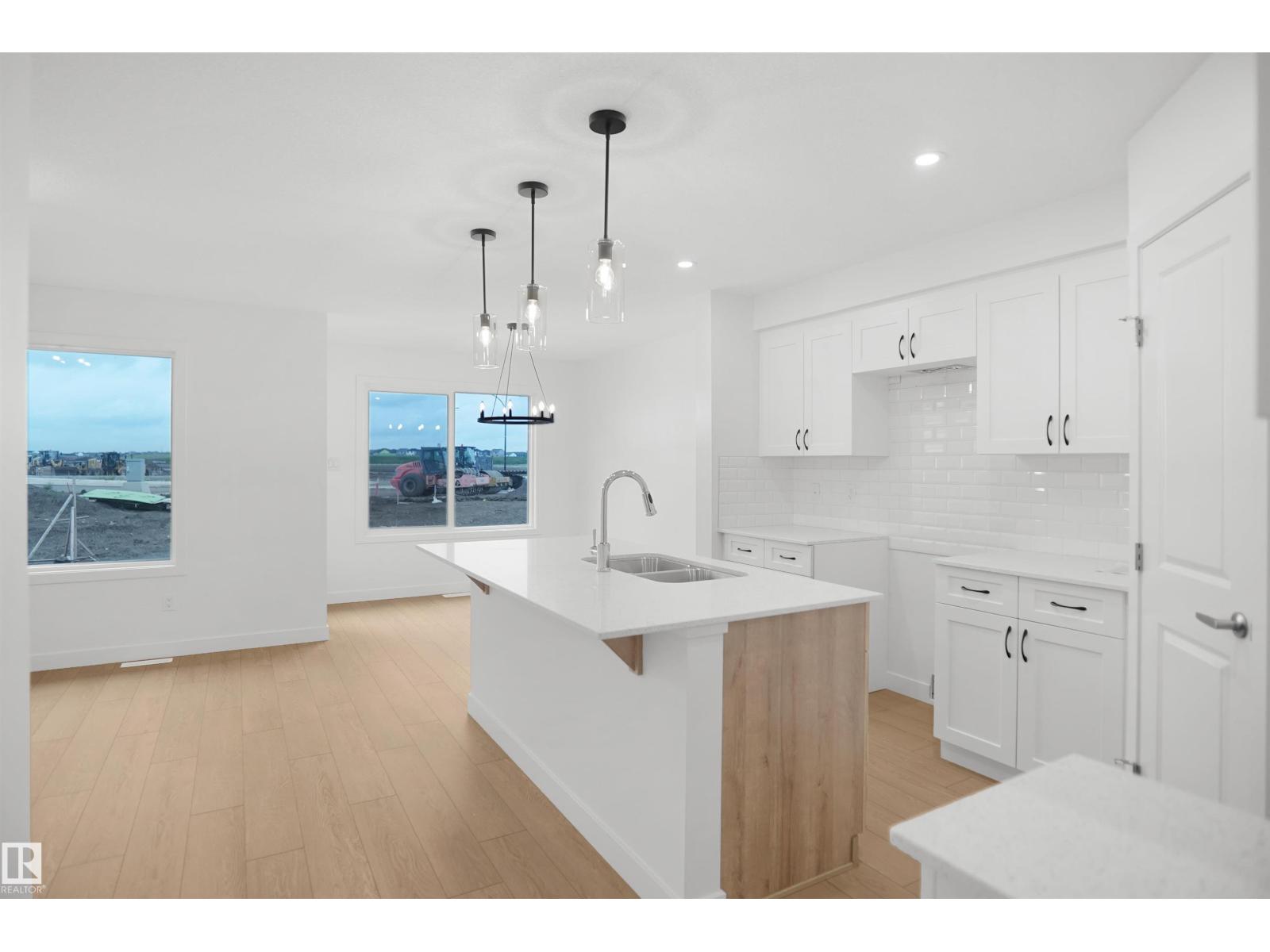 1820 188 St NW, Edmonton, Alberta  T6M 3N7 - Photo 9 - E4496462