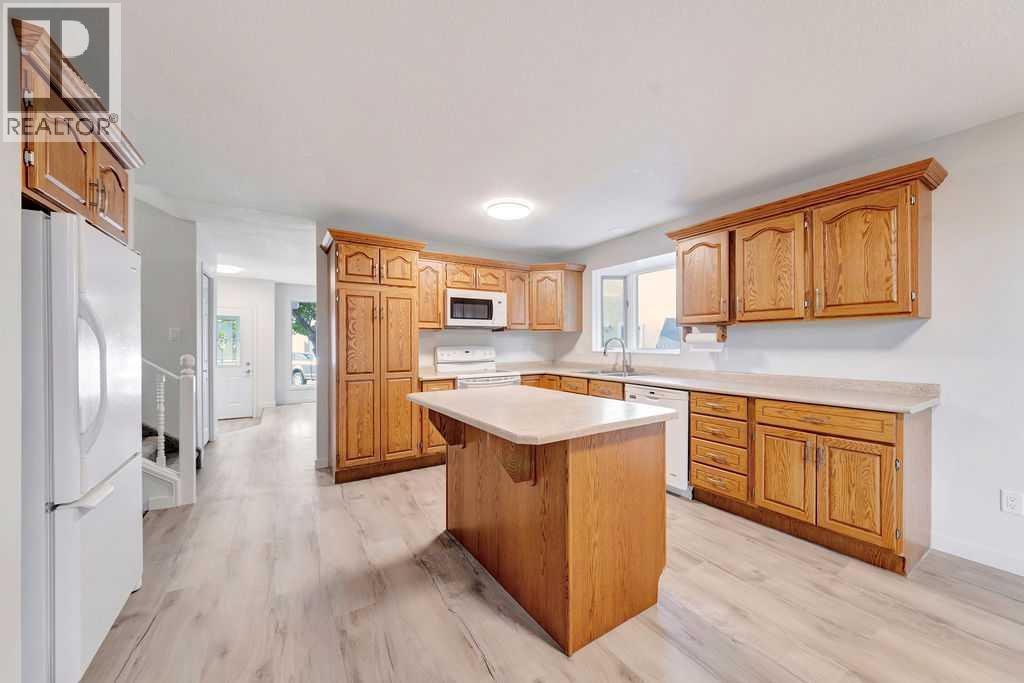 4610 31 Street Close, Lloydminster, Saskatchewan  S9V 1X9 - Photo 7 - A2343239