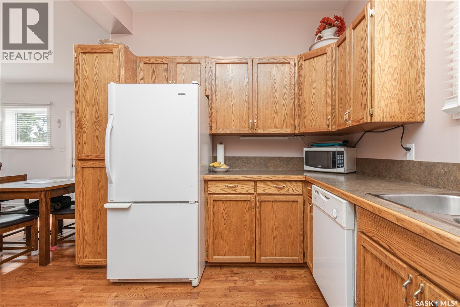 1002 Wolfe Avenue, Moose Jaw, Saskatchewan  S6H 1J7 - Photo 13 - SK047665