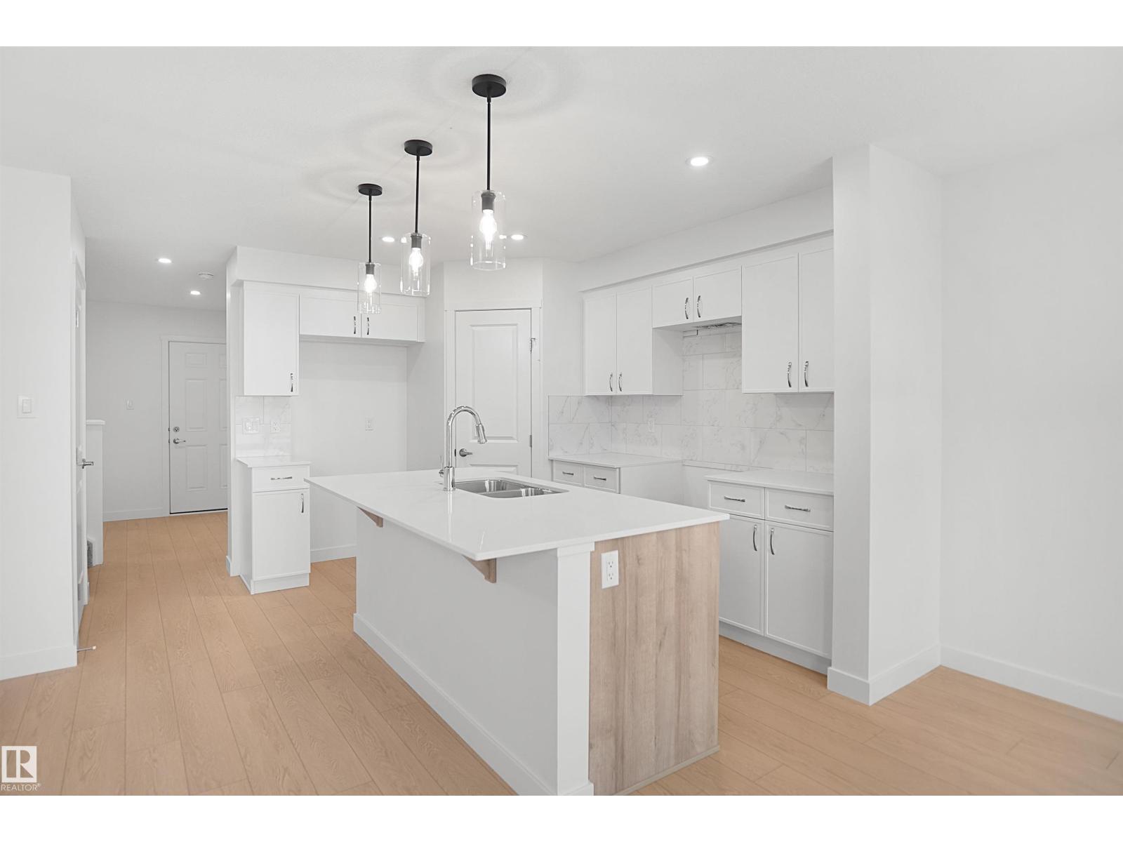 1822 188 St NW, Edmonton, Alberta  T6M 3N7 - Photo 9 - E4496377