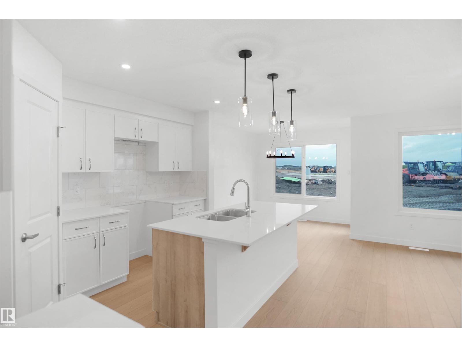 1822 188 St NW, Edmonton, Alberta  T6M 3N7 - Photo 5 - E4496377