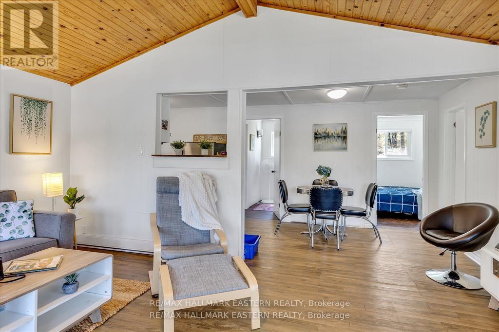 1810 Hull Road, Douro-Dummer, Ontario  K0L 2H0 - Photo 12 - X13750938