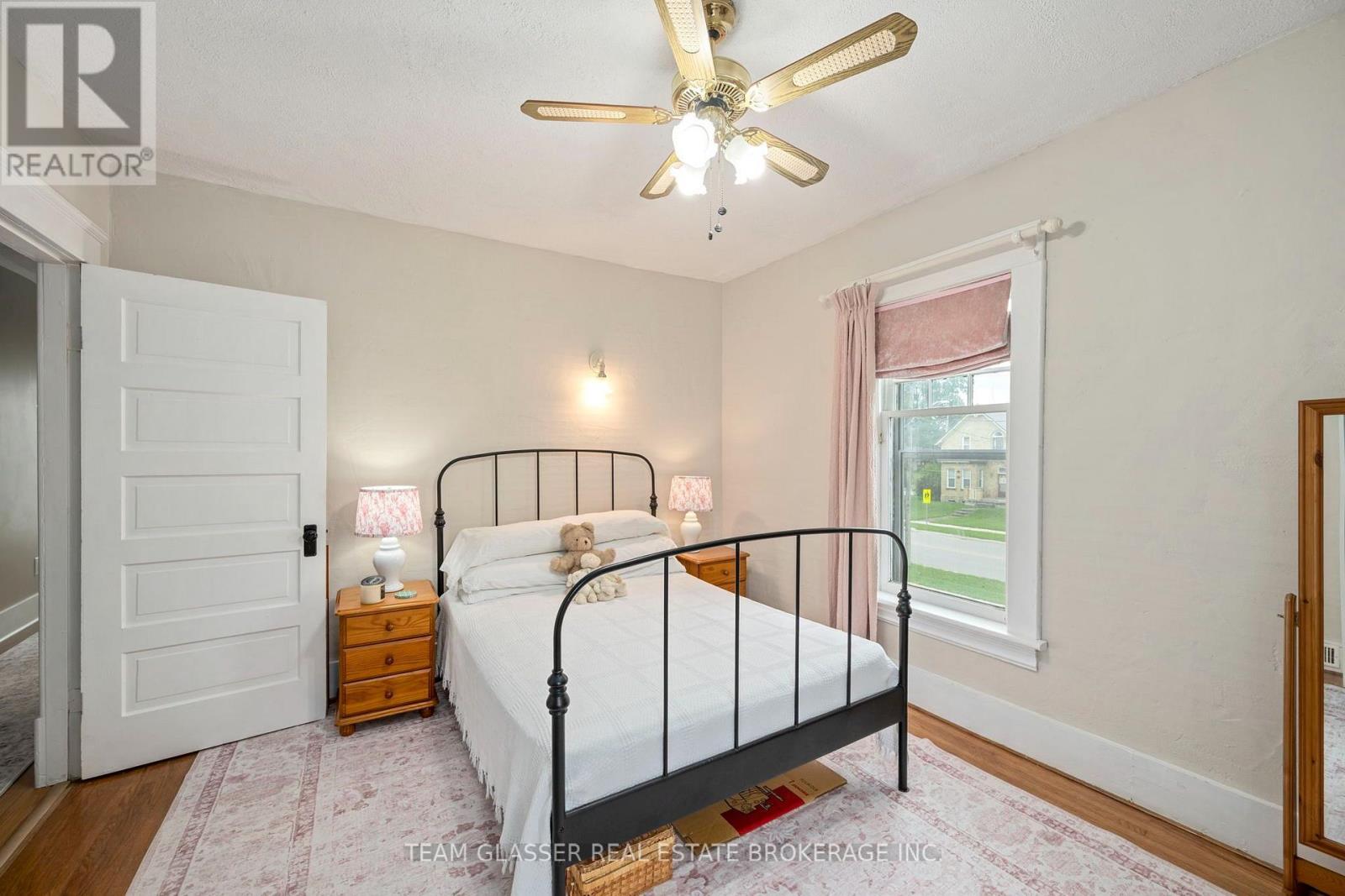 151 Main Street, North Middlesex, Ontario  N0M 2K0 - Photo 13 - X13750926
