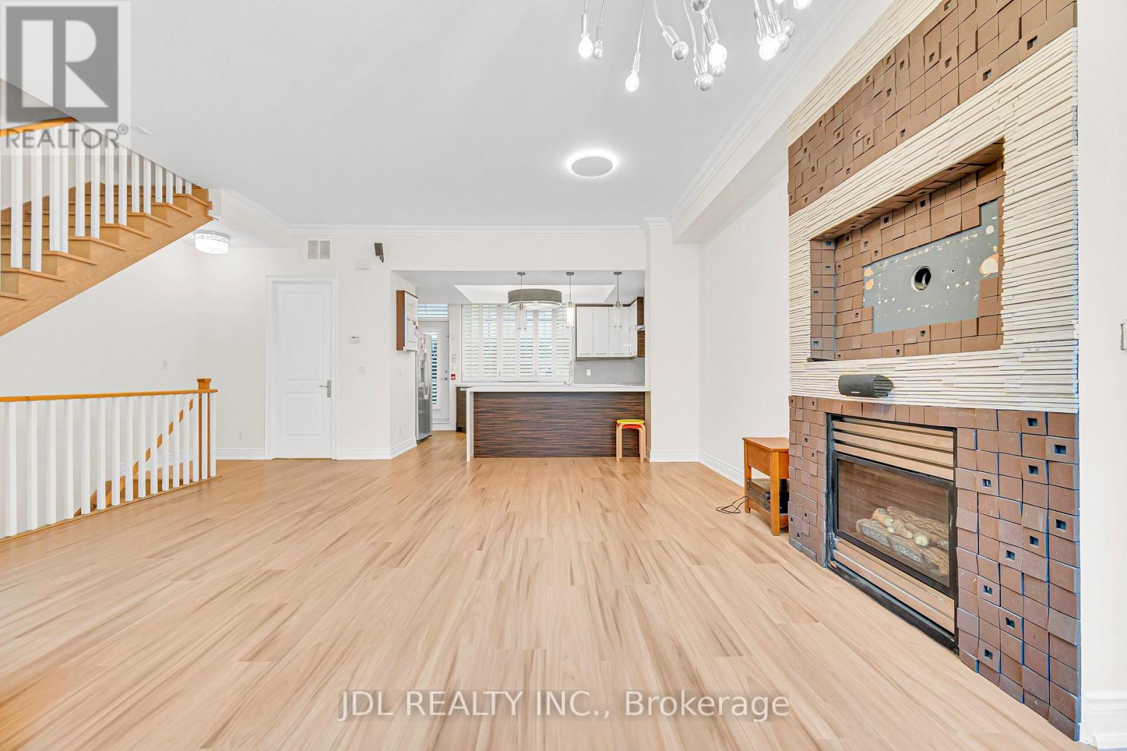 Th07 - 761 Bay Street, Toronto, Ontario  M5G 2R2 - Photo 10 - C13750942