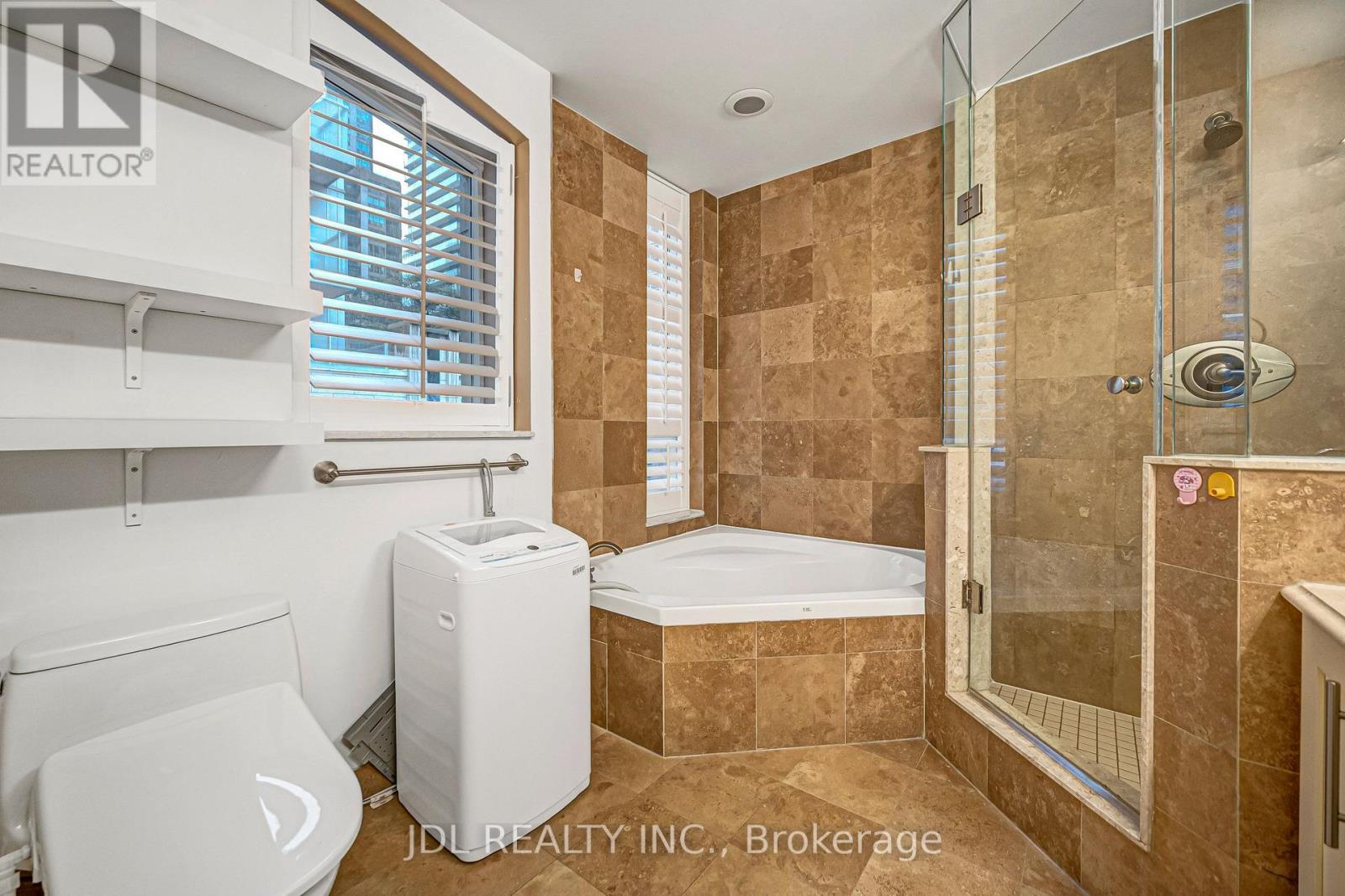 Th07 - 761 Bay Street, Toronto, Ontario  M5G 2R2 - Photo 31 - C13750942