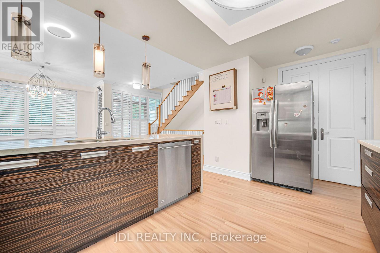 Th07 - 761 Bay Street, Toronto, Ontario  M5G 2R2 - Photo 9 - C13750942
