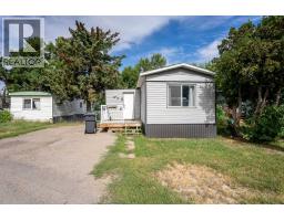 14, 5301 2 Street, Coalhurst, Alberta