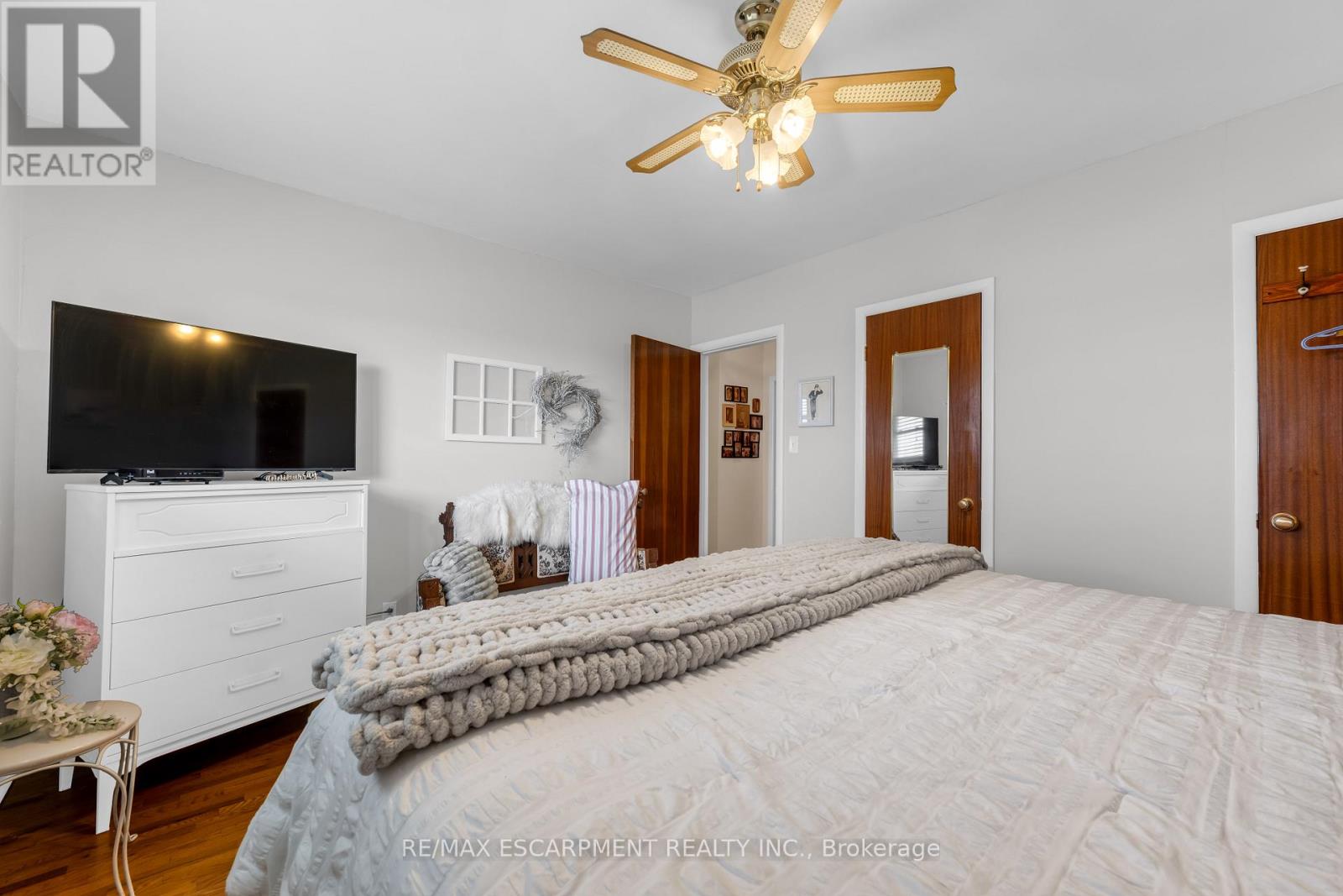 609 Green Mountain Road E, Hamilton, Ontario  L8J 2Z7 - Photo 13 - X13750936