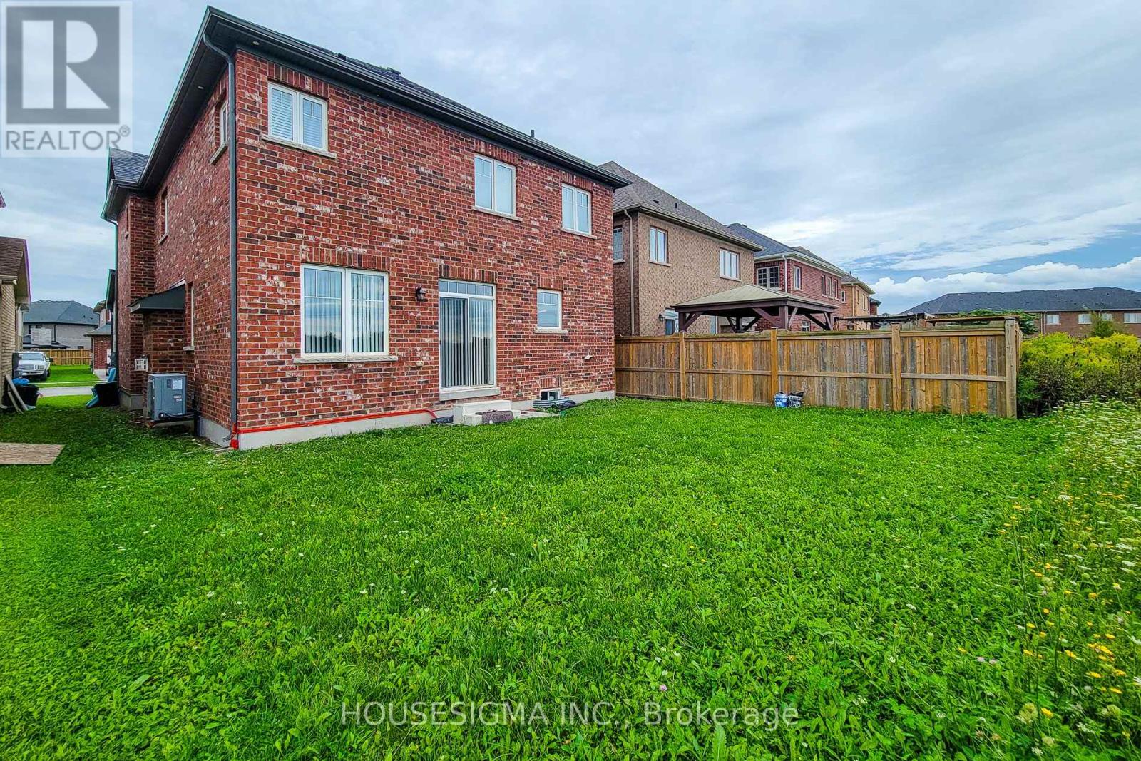 91 Homestead Way, Thorold, Ontario  L2V 0B7 - Photo 4 - X13750950