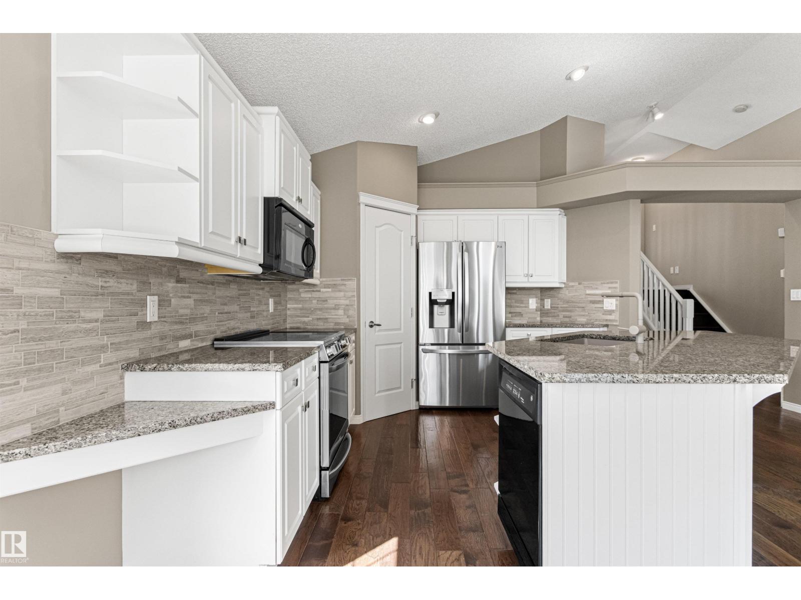 172 Galland Cr NW, Edmonton, Alberta  T5T 6P3 - Photo 10 - E4507455