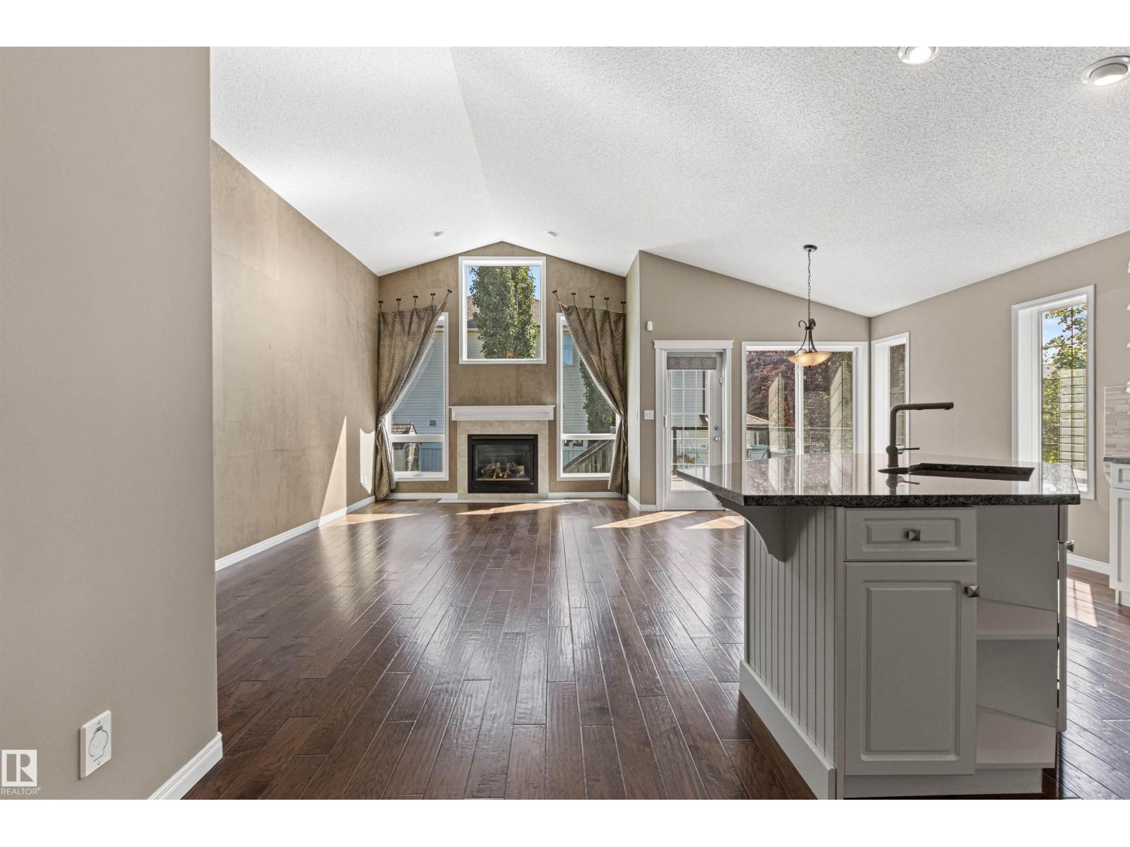 172 Galland Cr NW, Edmonton, Alberta  T5T 6P3 - Photo 6 - E4507455