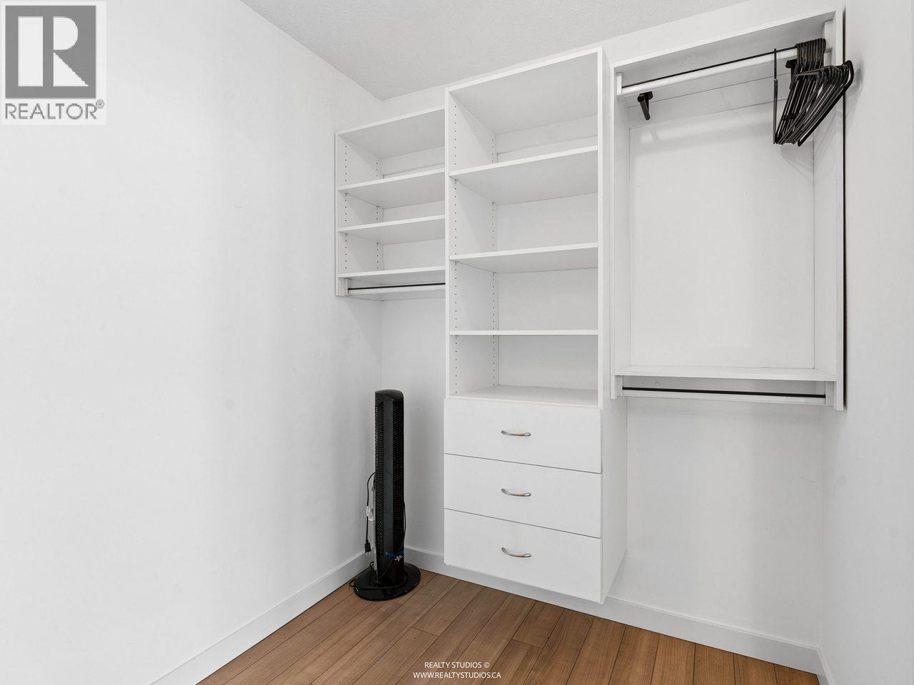 3202 193 Aquarius Mews, Vancouver, British Columbia  V6Z 2Z2 - Photo 23 - R3160302