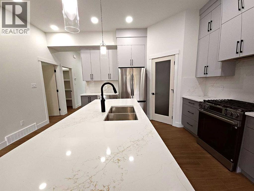 4566 40 Avenue S, Lethbridge, Alberta  T1K 8G2 - Photo 5 - A2343311