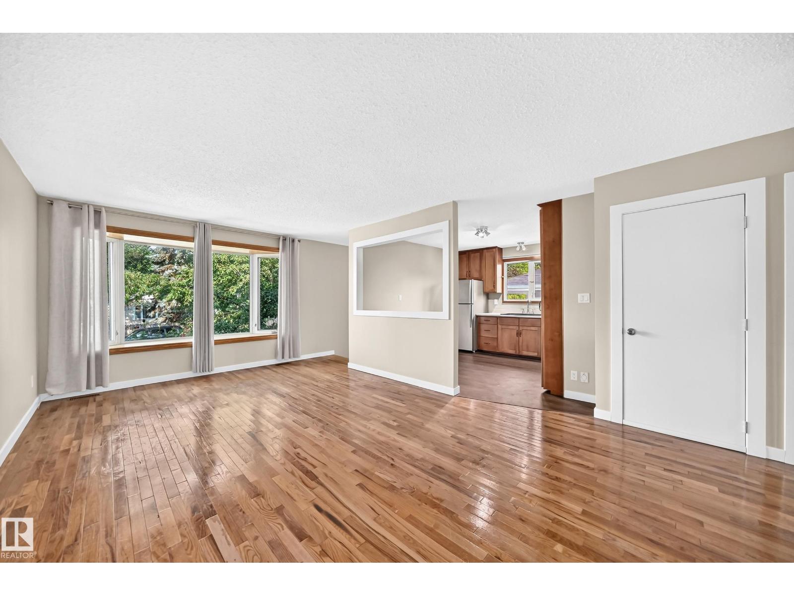 12721 117 St NW, Edmonton, Alberta  T5E 5J6 - Photo 3 - E4507457
