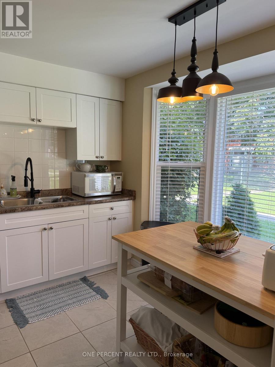 26 - 48 Arbour Glen Crescent, London East, Ontario  N5Y 1Z9 - Photo 2 - X13750970
