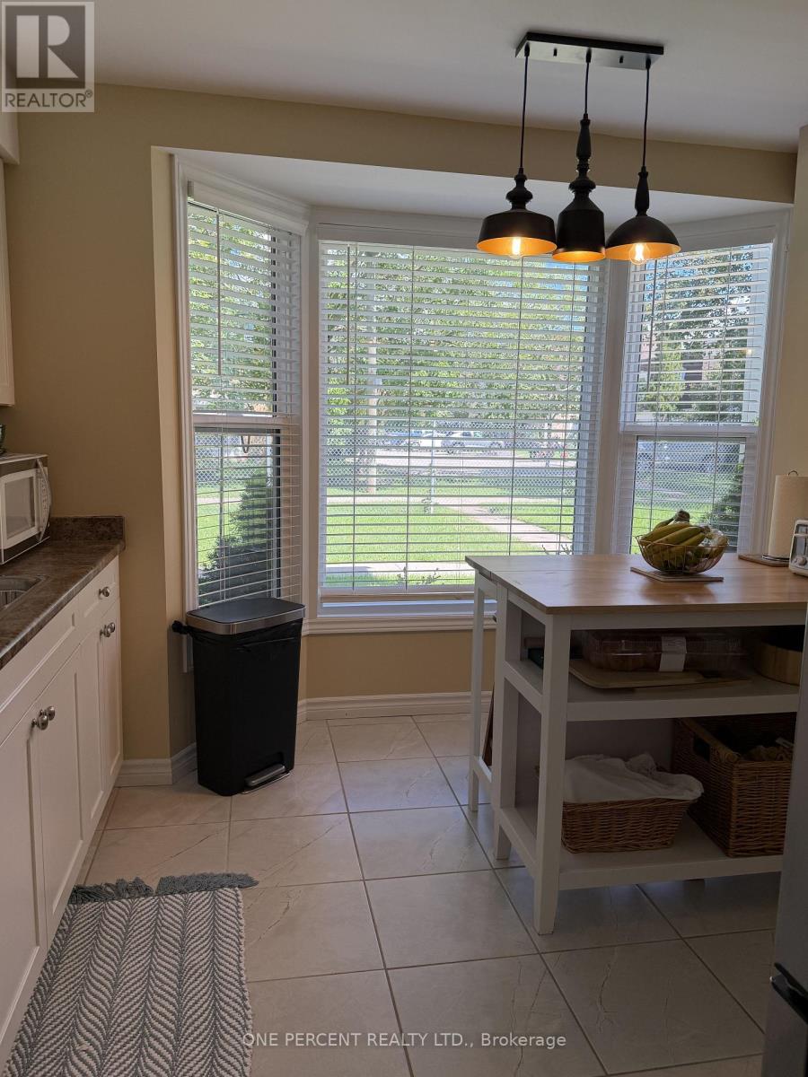 26 - 48 Arbour Glen Crescent, London East, Ontario  N5Y 1Z9 - Photo 3 - X13750970