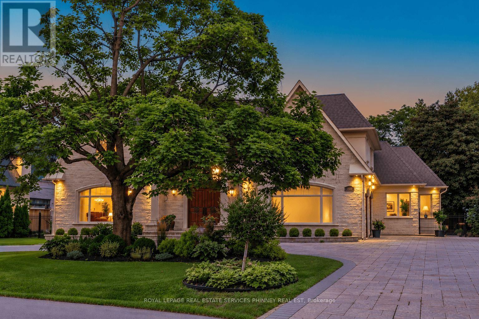 1511 BROADMOOR AVENUE, Mississauga, Ontario