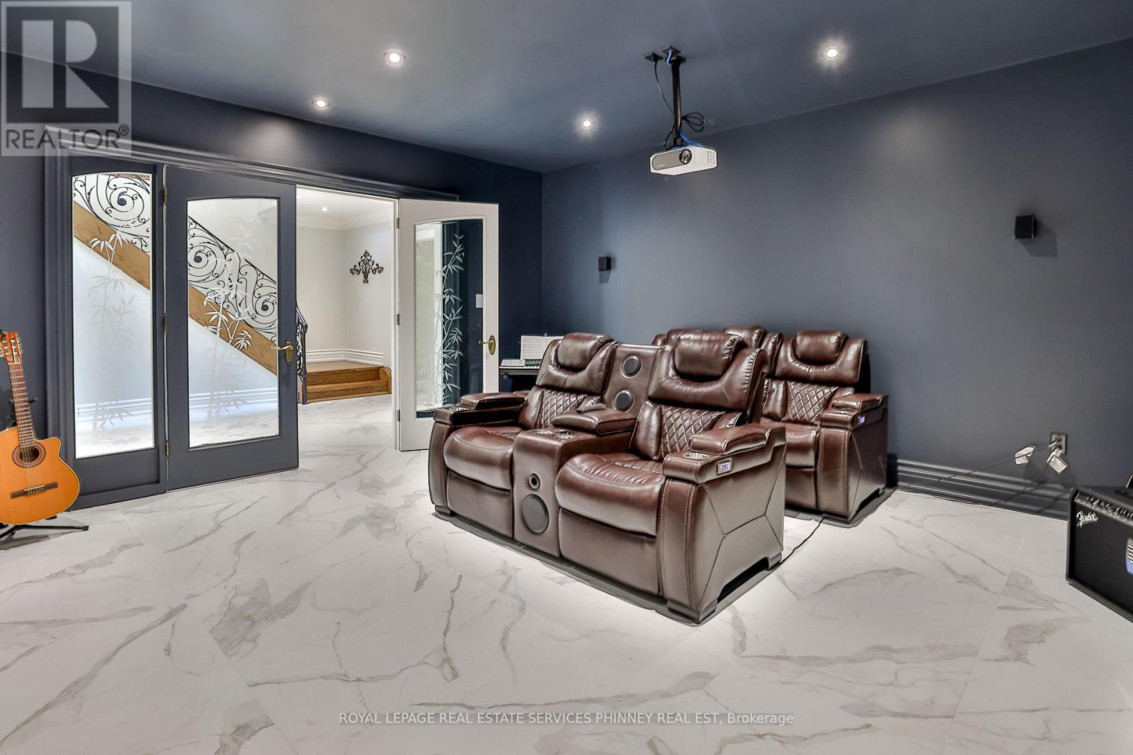 1511 Broadmoor Avenue, Mississauga, Ontario  L5G 3T7 - Photo 37 - W13750972