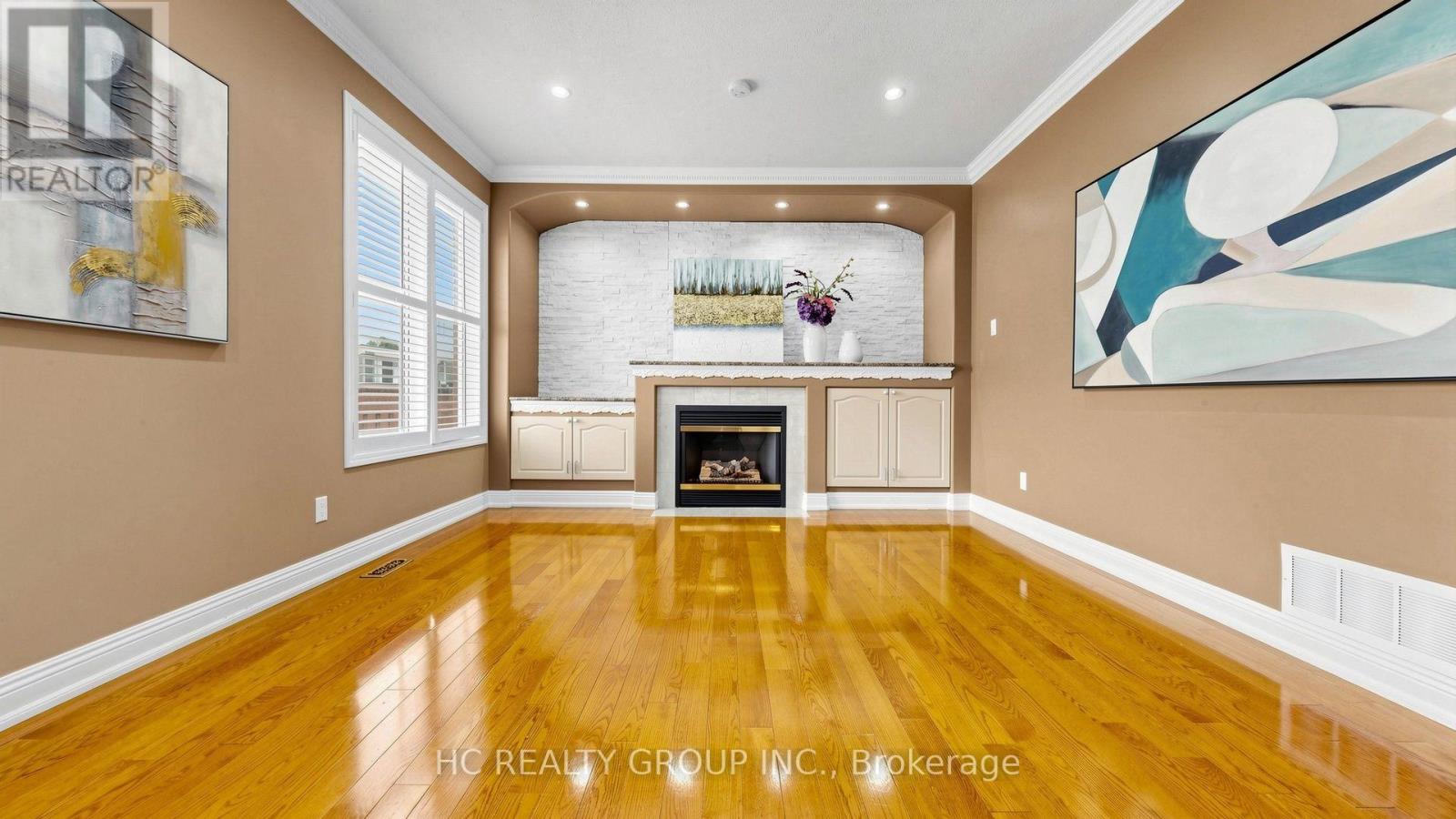 18 Saxony Drive, Markham, Ontario  L6C 2B5 - Photo 11 - N13596492