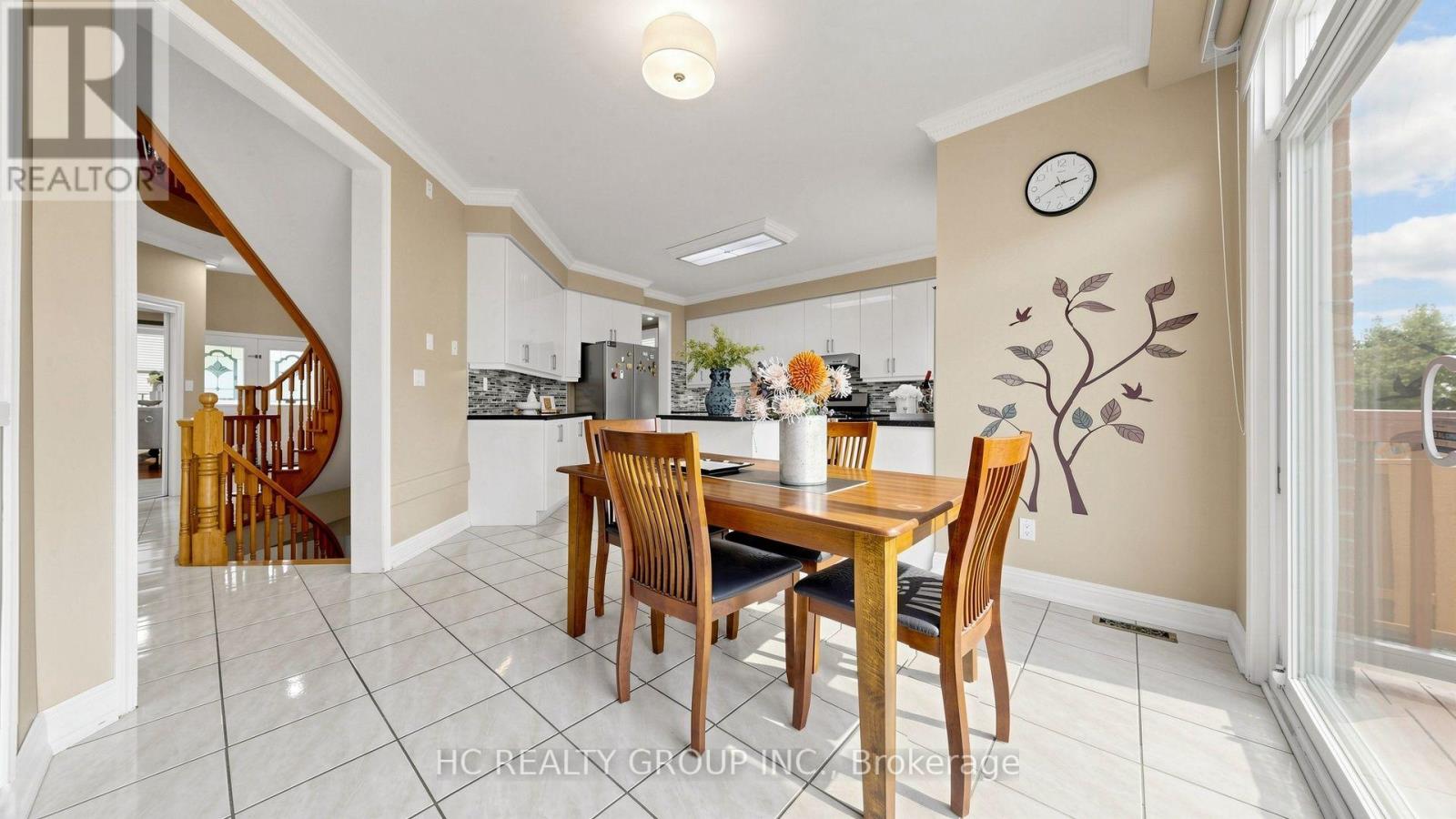 18 Saxony Drive, Markham, Ontario  L6C 2B5 - Photo 14 - N13596492