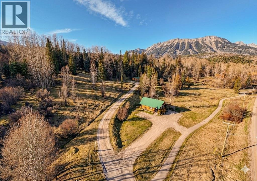 2131 Highway 3 Highway, Fernie, British Columbia  V0B 1M5 - Photo 7 - 10372475