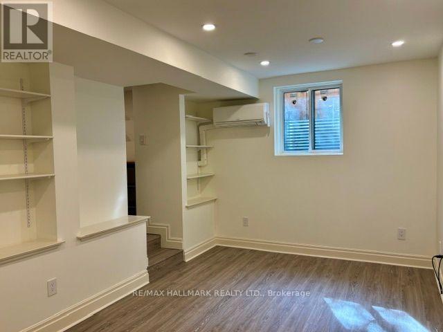 Lower - 3 Whitewood Road, Toronto, Ontario  M4S 2X8 - Photo 9 - C13629778