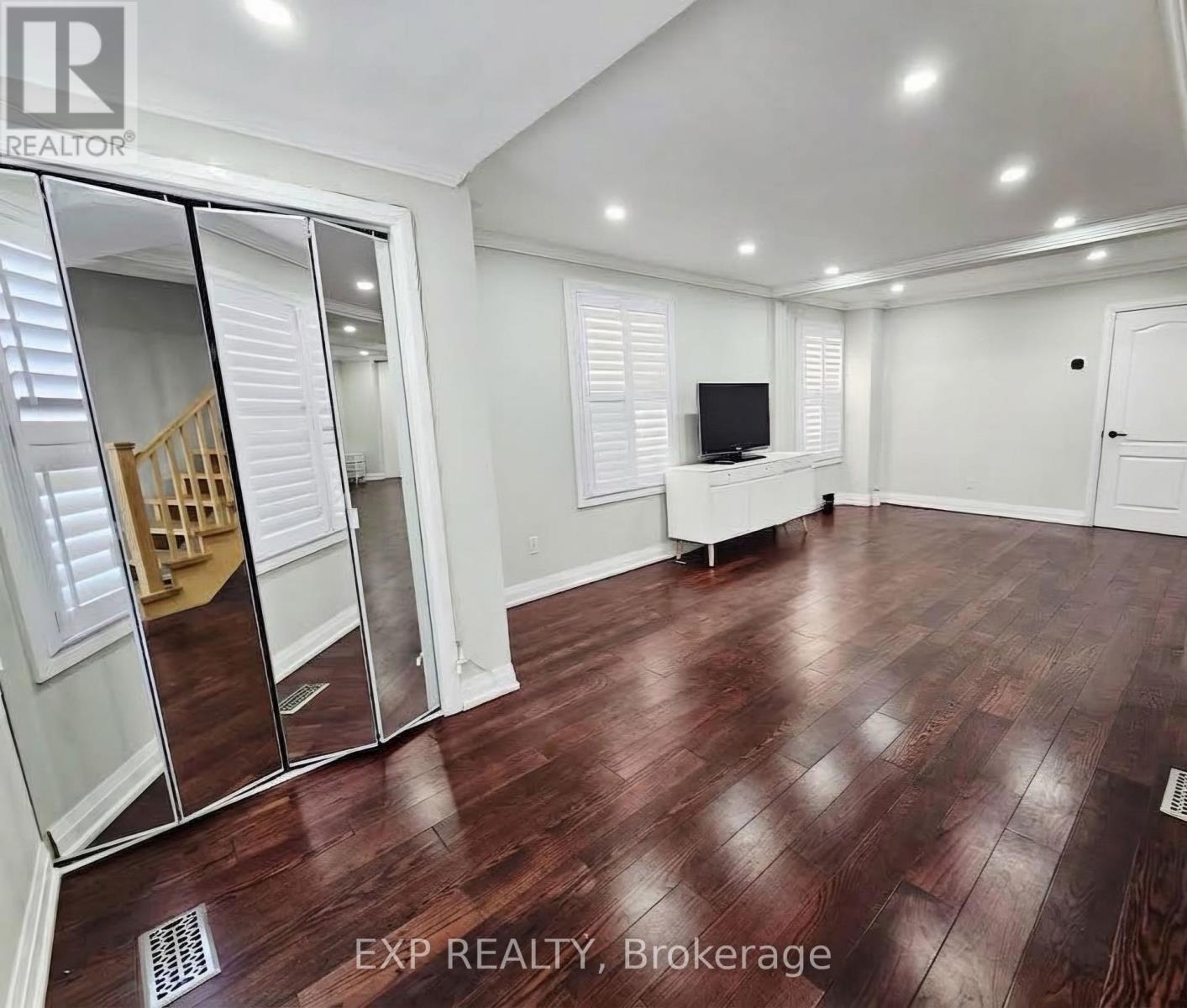 4711 Morrison Street, Niagara Falls, Ontario  L2E 2C1 - Photo 3 - X13750996